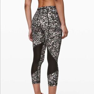 Lululemon Pace Rival Crop 